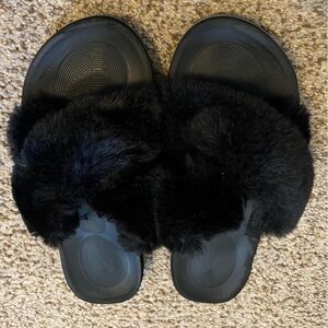 Coface fur sandals